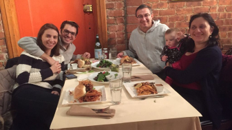 נועם לבנון חוגג את החג יחד עם בני משפחתו