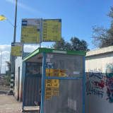 תחנת האוטובוס שנמצאת ליד המכללה הפונה לכיוון באר שבע. צילום: לירז גוסלקר