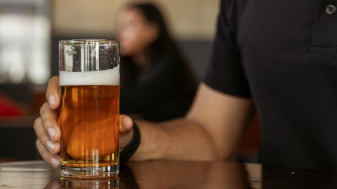 שומרים על המרחב הבטוח: בשל הדיסקרטיות שעליה מקפיד התא ושמירה על פרטיותם של סטודנטים שאינם מחוץ לארון, המפגשים אינם מתועדים. אילוסטרציה