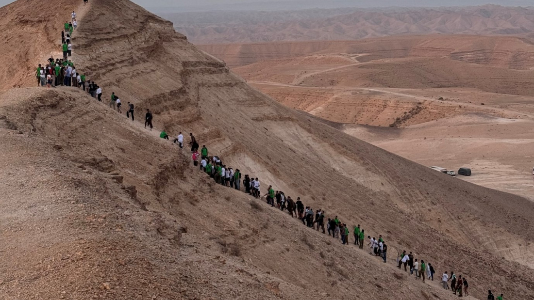 העלייה להר קנאים עם עמותת ידידיי סיירת עורב נח"ל והמשפחות השכולות. הריפוי הקטן יהפוך לריפוי גדול. צילום: ליאור לוי