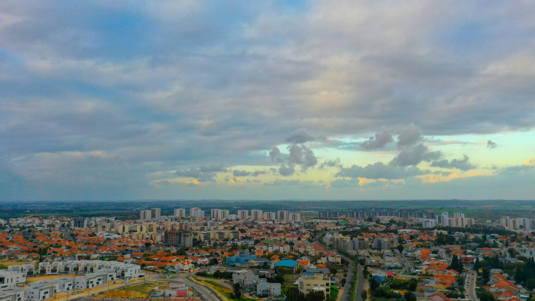 שדרות ממעוף הרחפן. צילום: גולן סבג